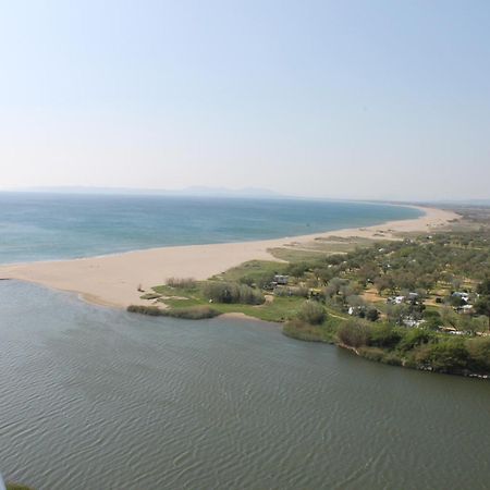 Apartamento De Dos Habitaciones Con Vistas Al Mar Емпуриабрава Екстериор снимка